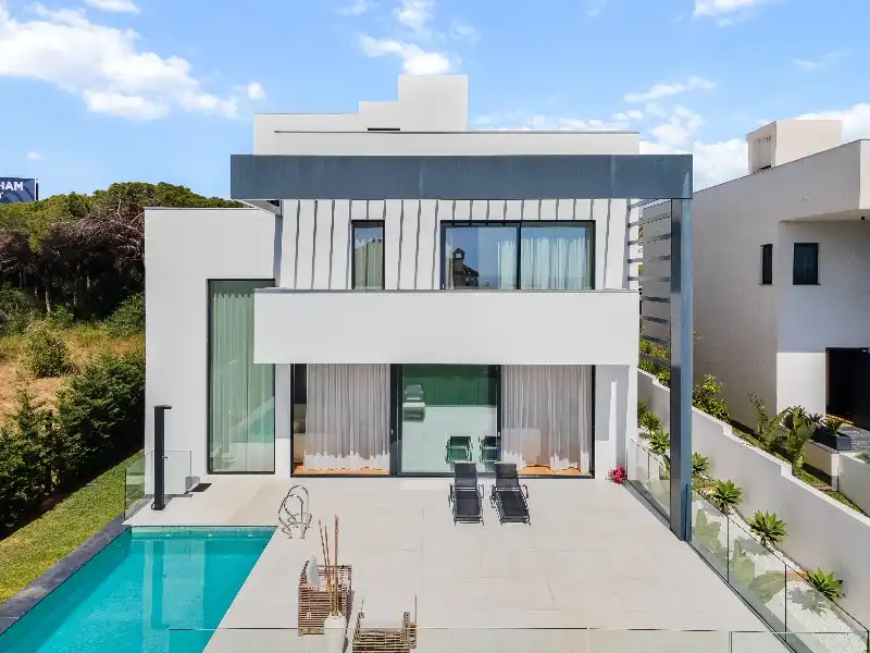 Chalet con piscina en venta en Elviria - Cabopino, imagen 25