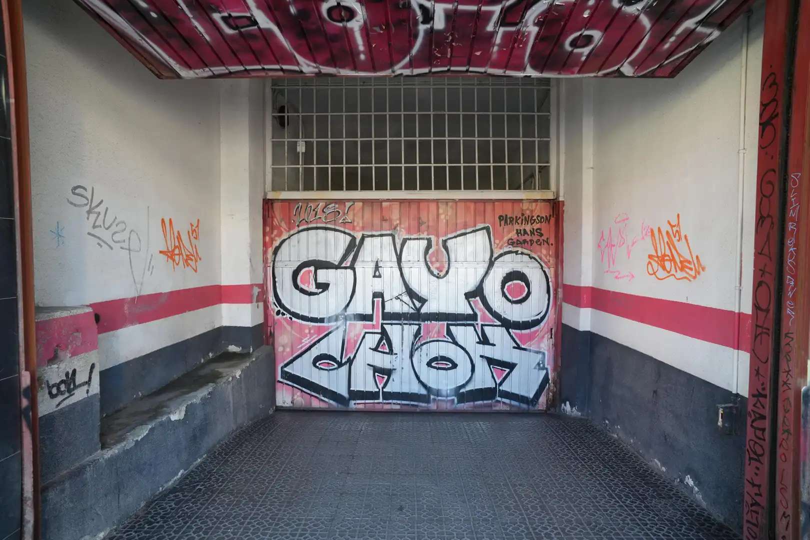 Garage for sale in Bilbao 