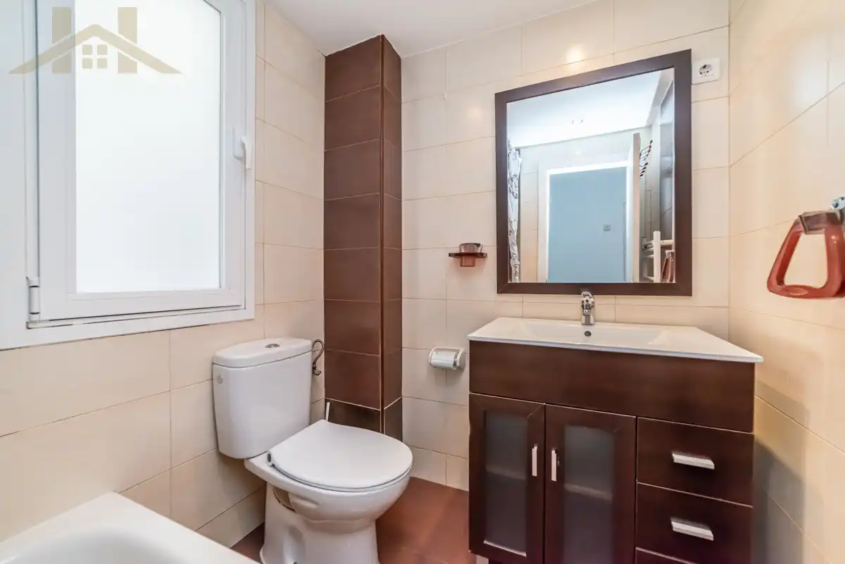 Bathroom of Flat for sale in Pinto  with Heating