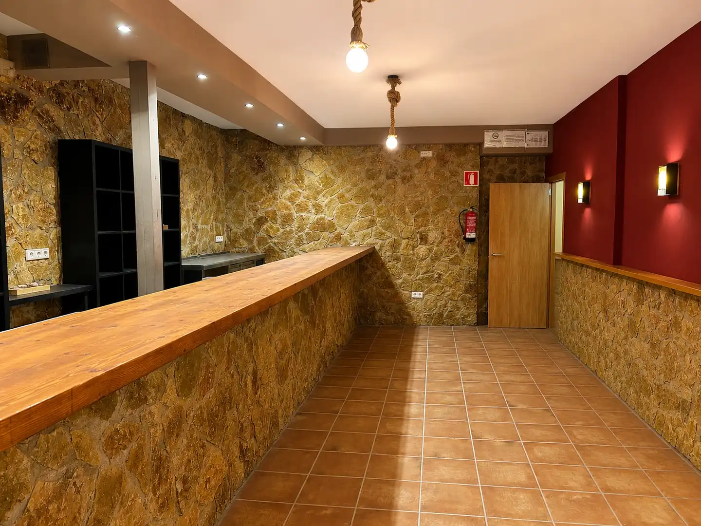 Gewerbefläche zum Verkauf in d'Adrià Álvarez, imagen 3