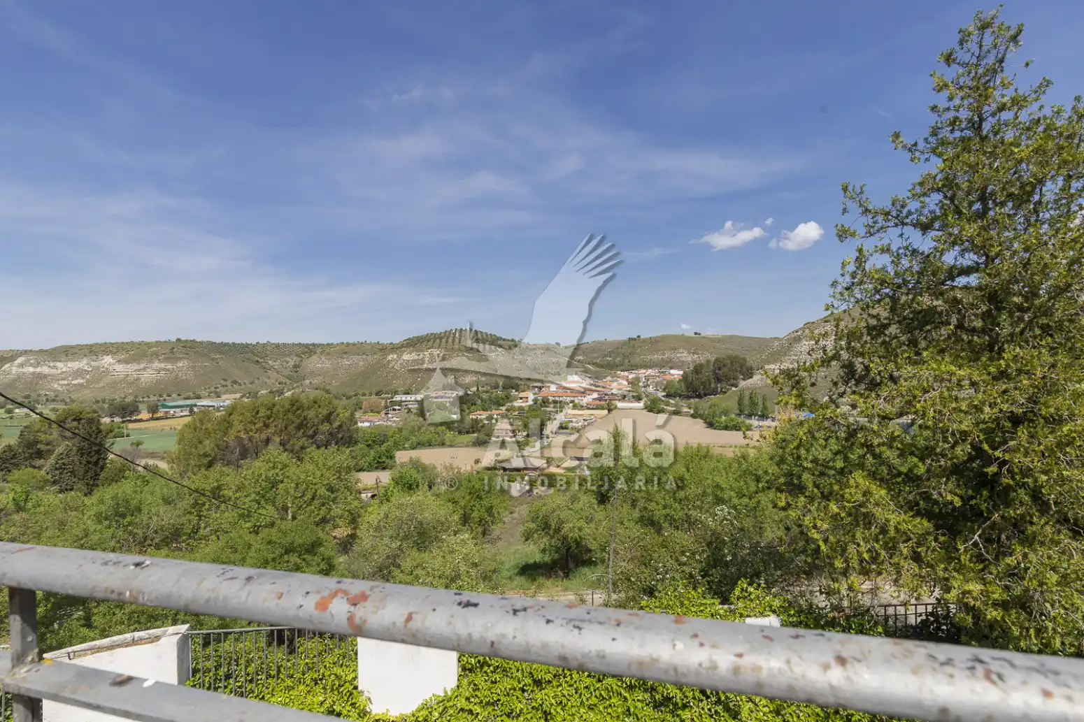 Vista exterior de Casa o chalet en venta en Valverde de Alcalá con Calefacción, Terraza y Trastero