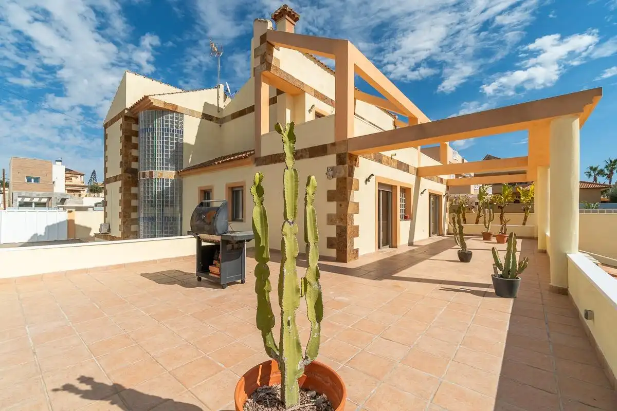 Villa mit Terrasse zum Verkauf in Calle Meridiano, imagen 25