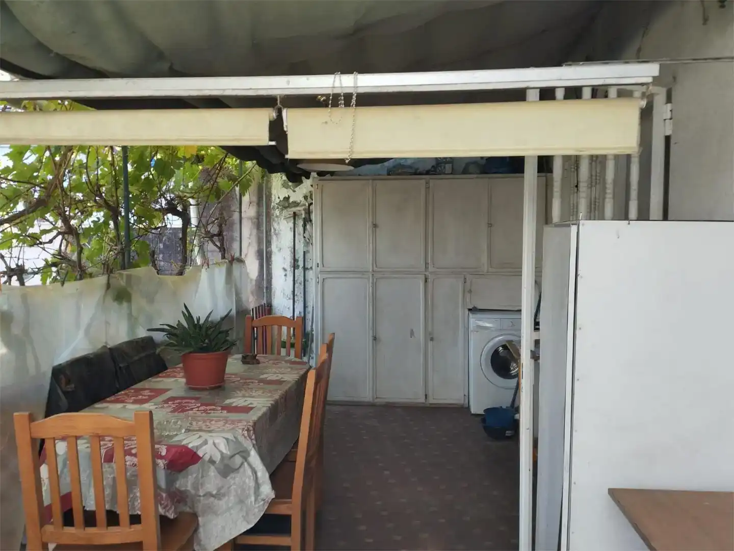 Terrassa de Casa adosada en venda en Caldas de Reis amb Jardí privat, Traster i Moblat