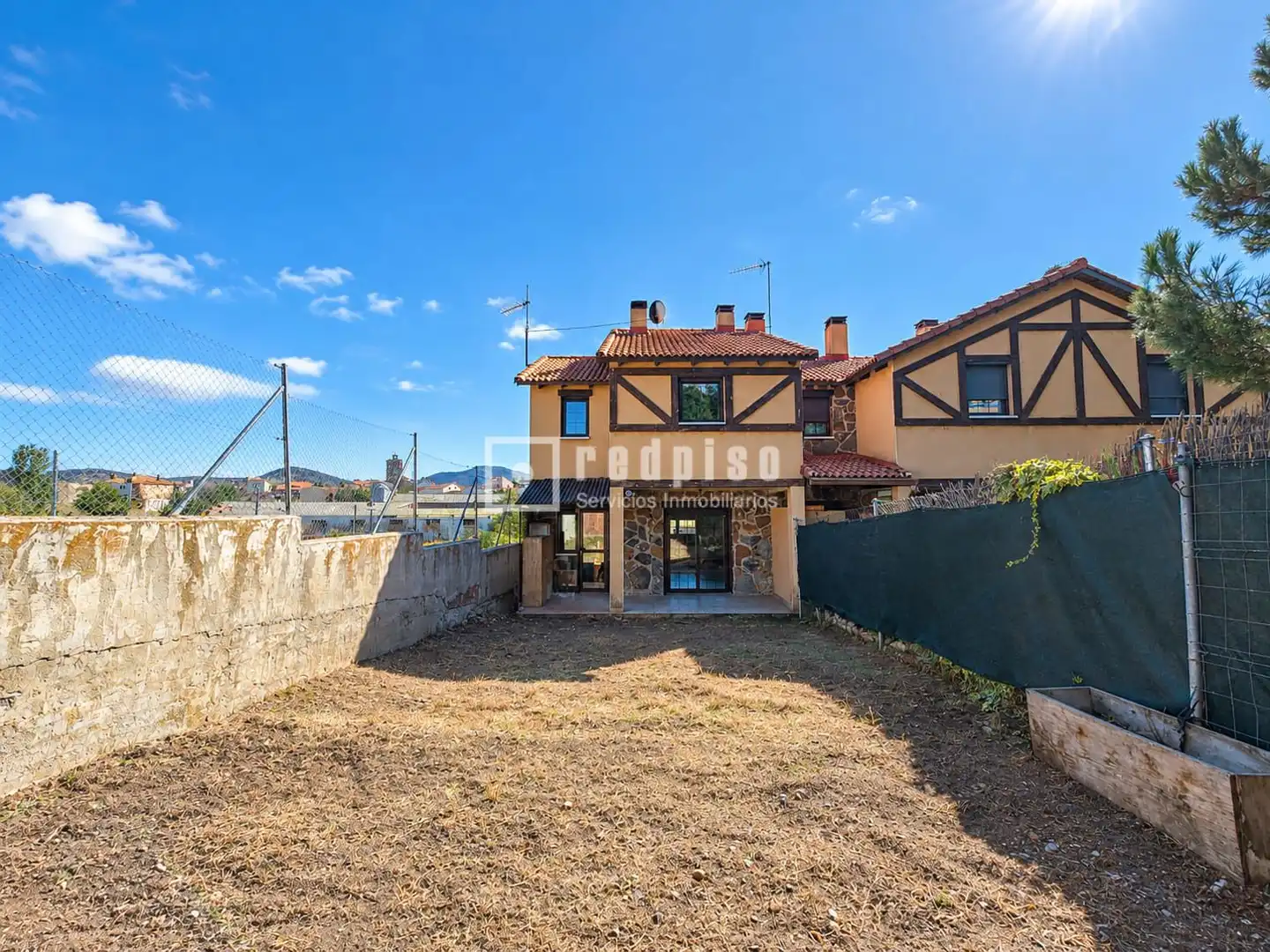 Detached house with pool for sale in Navas de San Antonio