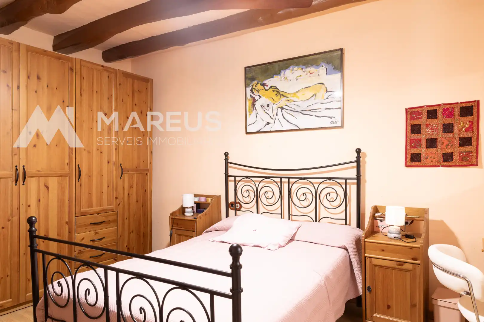 Habitación de Casa adosada en venta en Torrelavit con Calefacción