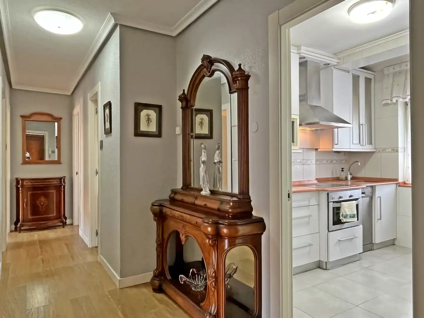 Piso en venta en Los Corrales de Buelna  con Calefacción
