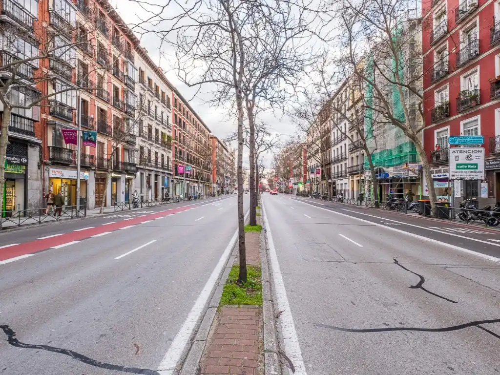 Exterior view of Office for rent in Madrid