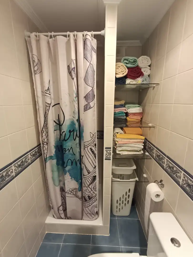 Baño de Piso en venta en Córdoba con Aire acondicionado, Trastero y Amueblado