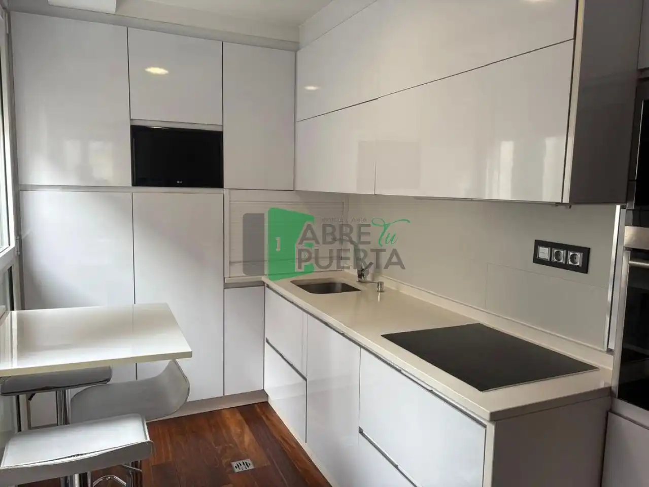 Ático con ascensor en venta en Casco Viejo, imagen 5