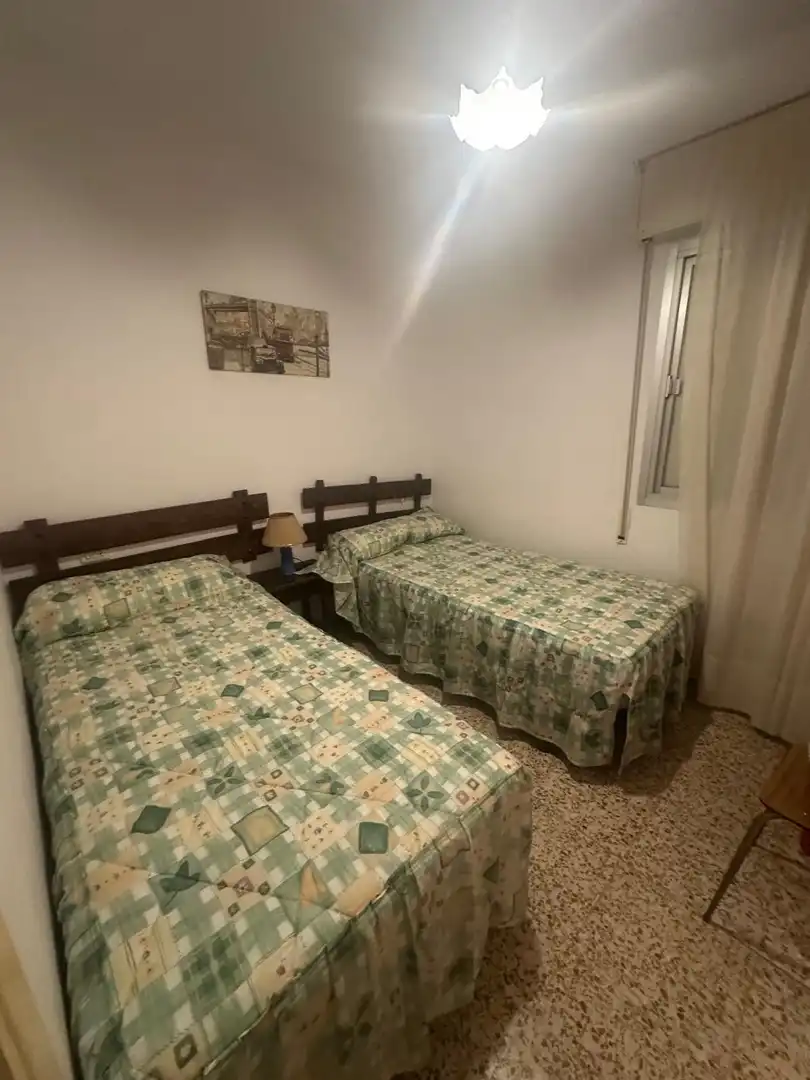 Schlafzimmer von Wohnungen zum Verkauf in Águilas mit Möbliert und Balkon