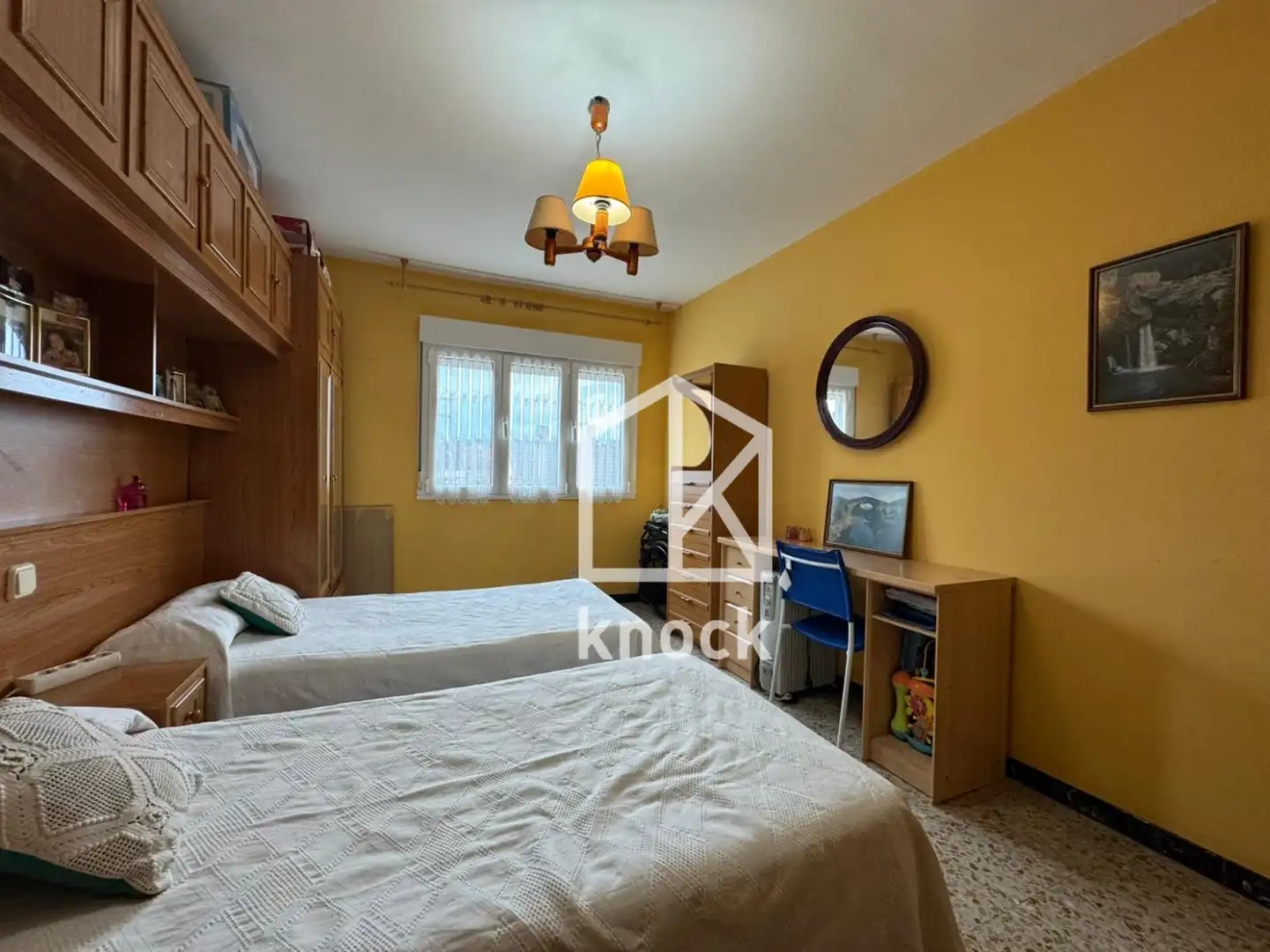 Habitación de Piso en venta en Gijón  con Balcón