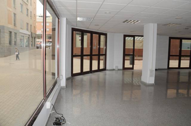 Local comercial en Venta en Paseo Maestra Encarnación Santana en San Juan