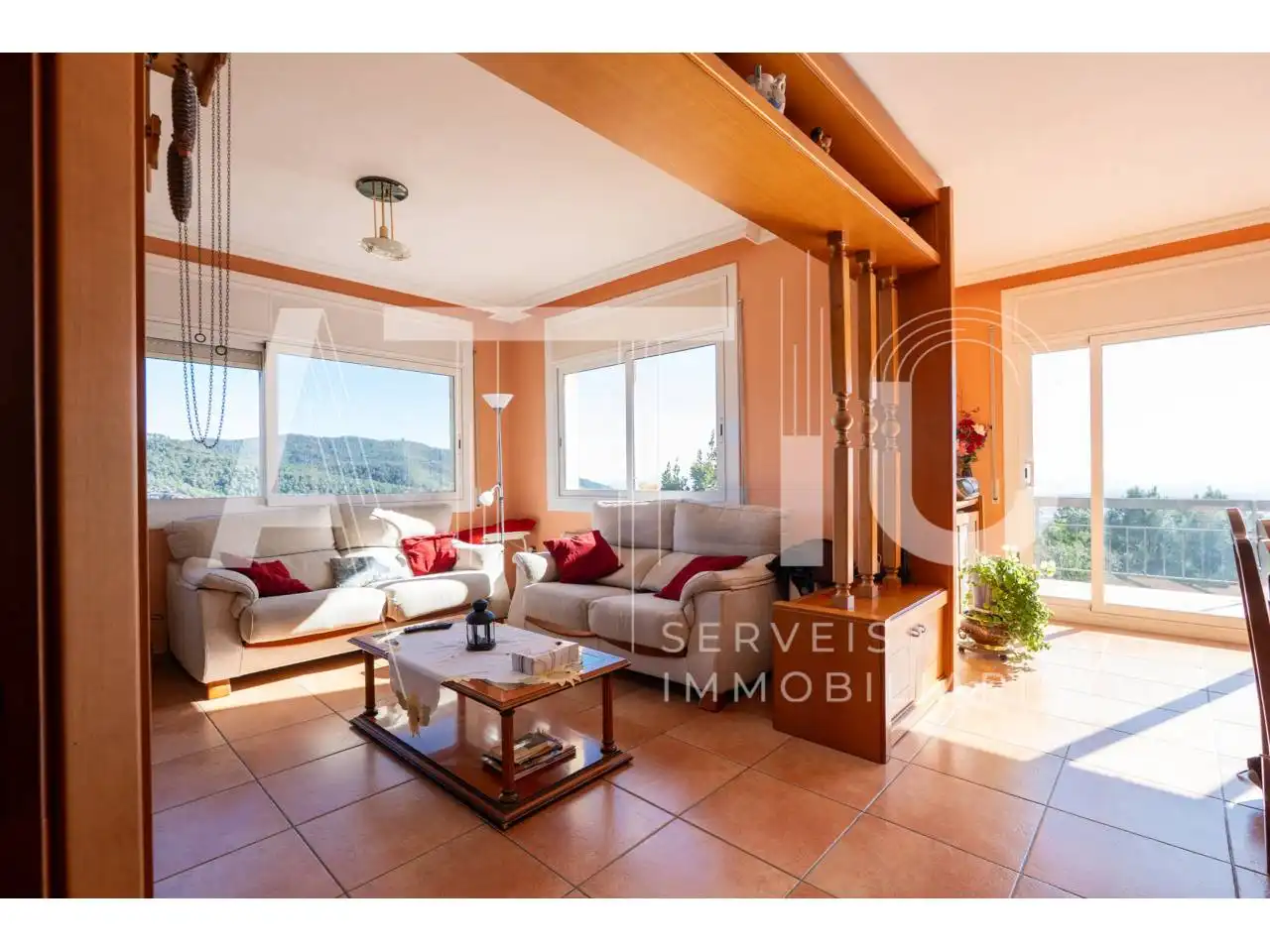 Sala d'estar de Casa o xalet en venda en Castellar del Vallès amb Aire condicionat, Calefacció i Terrassa