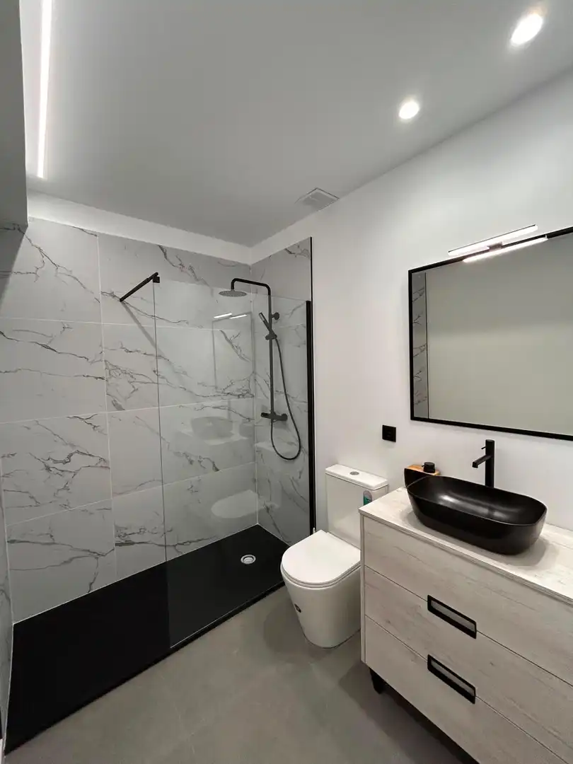 Bathroom of Study for rent in Murcia  with Air Conditioner, Terrace and Furnished