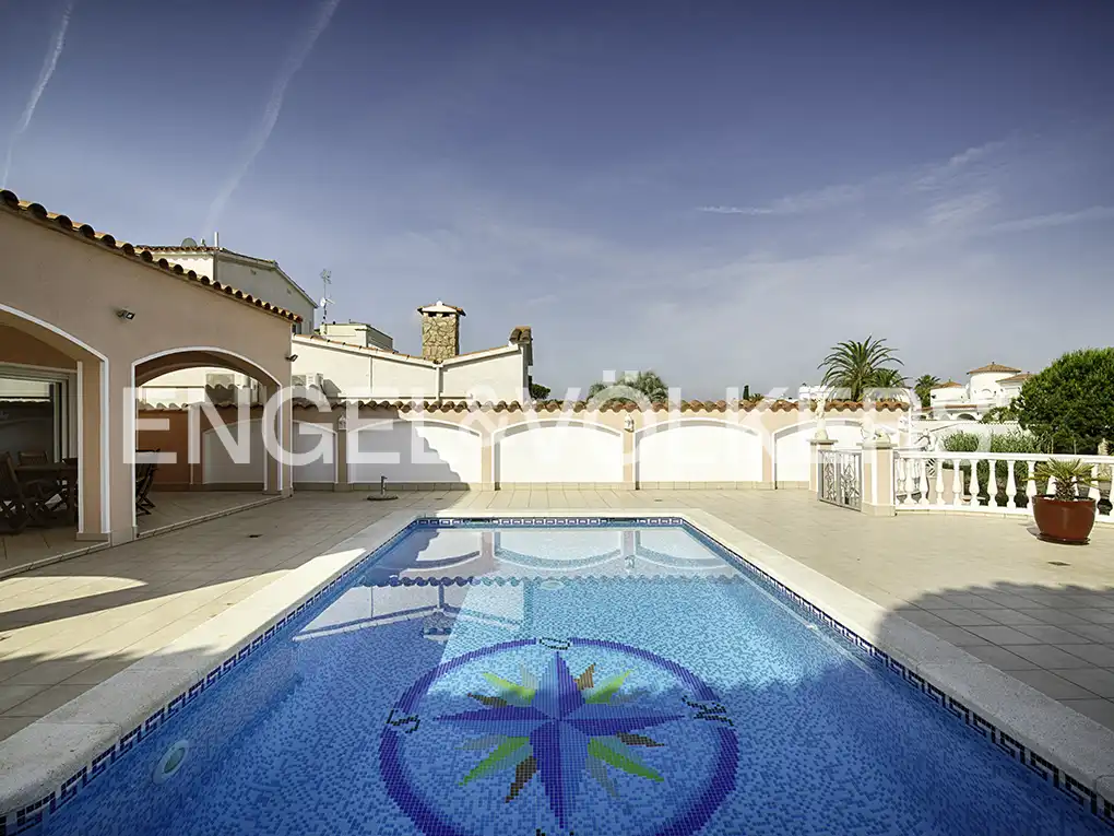 Maison avec piscine à vendre à Carrer Noguera, imagen 4