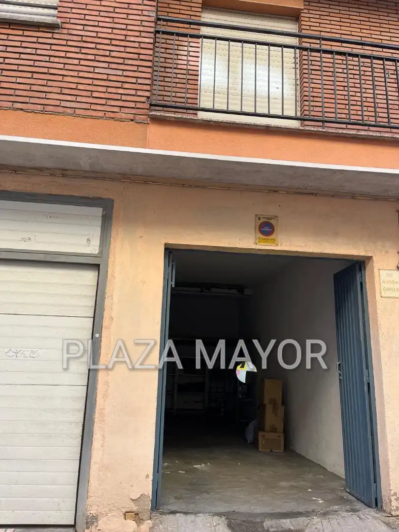 Vista exterior de Garatge en venda en Salamanca