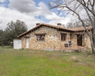 Vista exterior de Casa o xalet en venda en Fresno de Cantespino