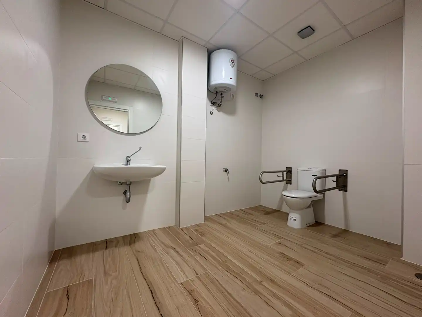 Baño de Local de alquiler en Vigo 