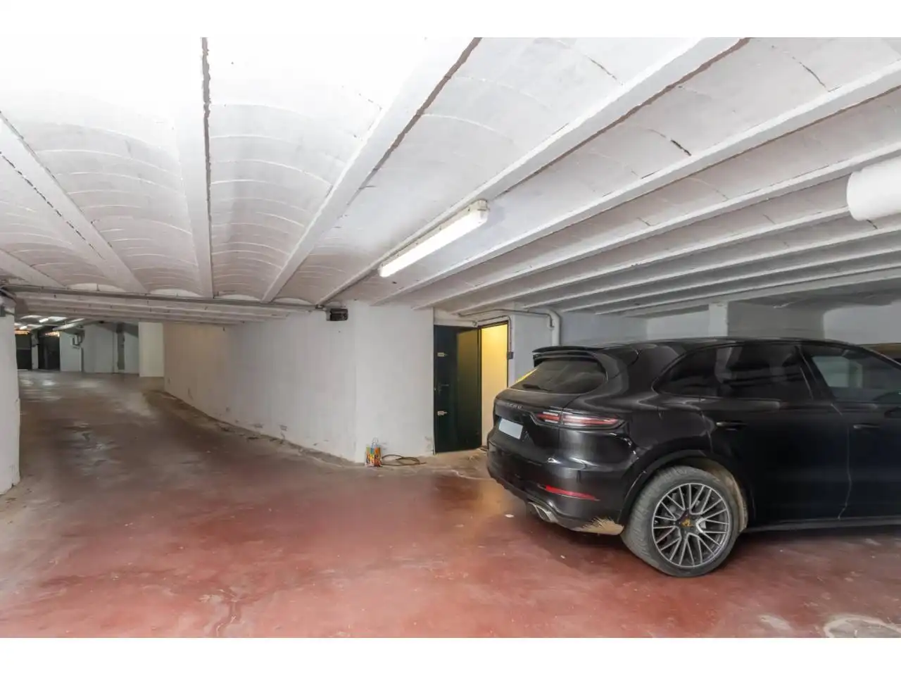Aparcament de Casa o xalet en venda en Palafrugell amb Calefacció, Jardí privat i Terrassa
