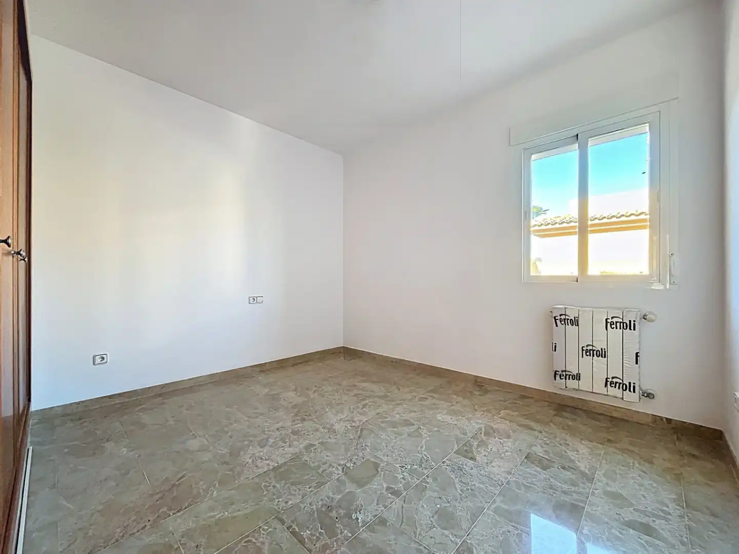 Habitación de Casa o chalet en venta en Benidorm con Aire acondicionado, Calefacción y Jardín privado