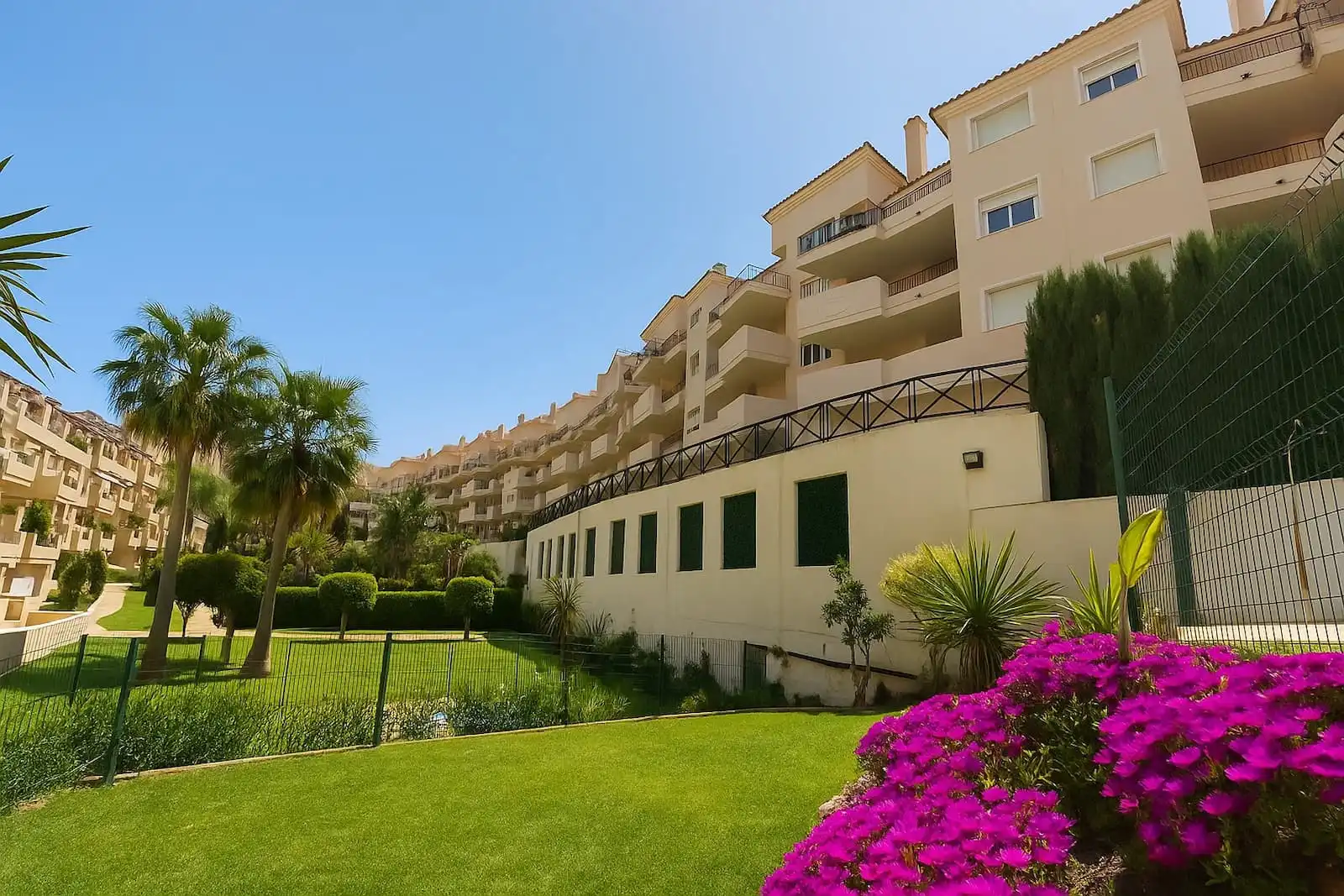 Home with pool for sale in La Duquesa, imagen 19