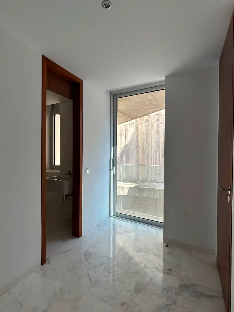 Wohnung zum Verkauf in Santa Cruz de Tenerife mit Privatgarten, Terrasse und Abstellraum