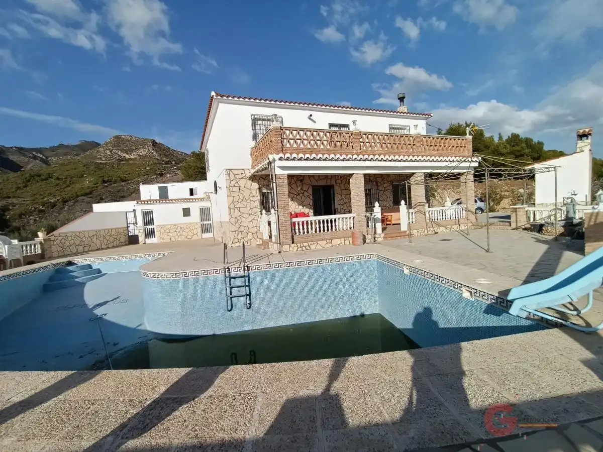 Casa rústica en venda a Molvízar, imagen 2