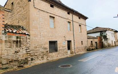 Vista exterior de Casa o xalet en venda en Herramélluri amb Moblat