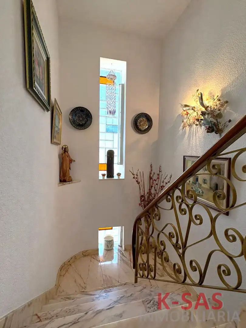 Casa amb piscina en venda a Carrer de les Tres Torres 6, imagen 15