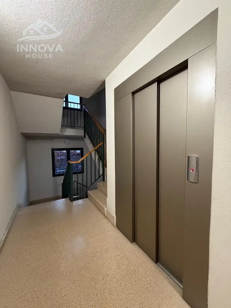 Flat for rent in Avenida Vicente Aleixandre, Sector Plaza de Toros