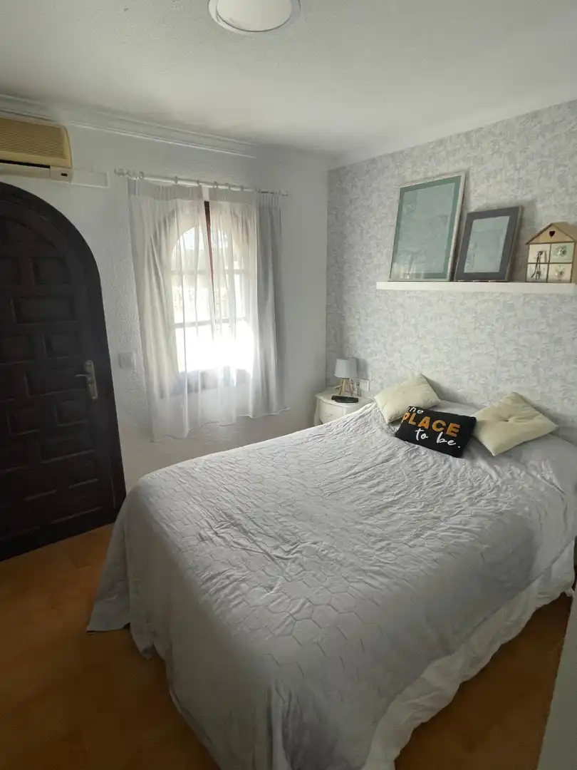 Habitación de Casa o chalet de alquiler en Cartagena con Aire acondicionado, Jardín privado y Amueblado