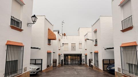 Foto 2 de Casa adosada en venda a Calle Maria Isidra Guzman, Guadalcázar, Córdoba