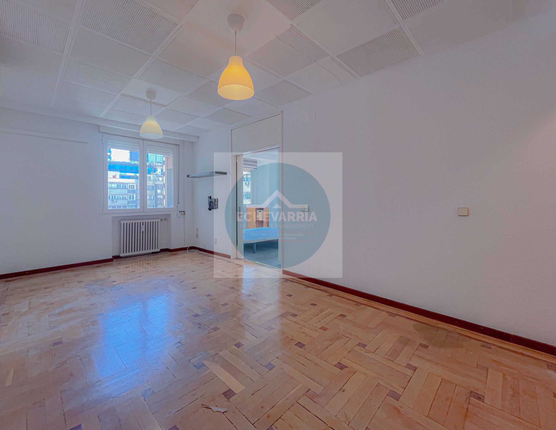 Sala d'estar de Apartament de lloguer en  Madrid Capital amb Aire condicionat, Calefacció i Parquet