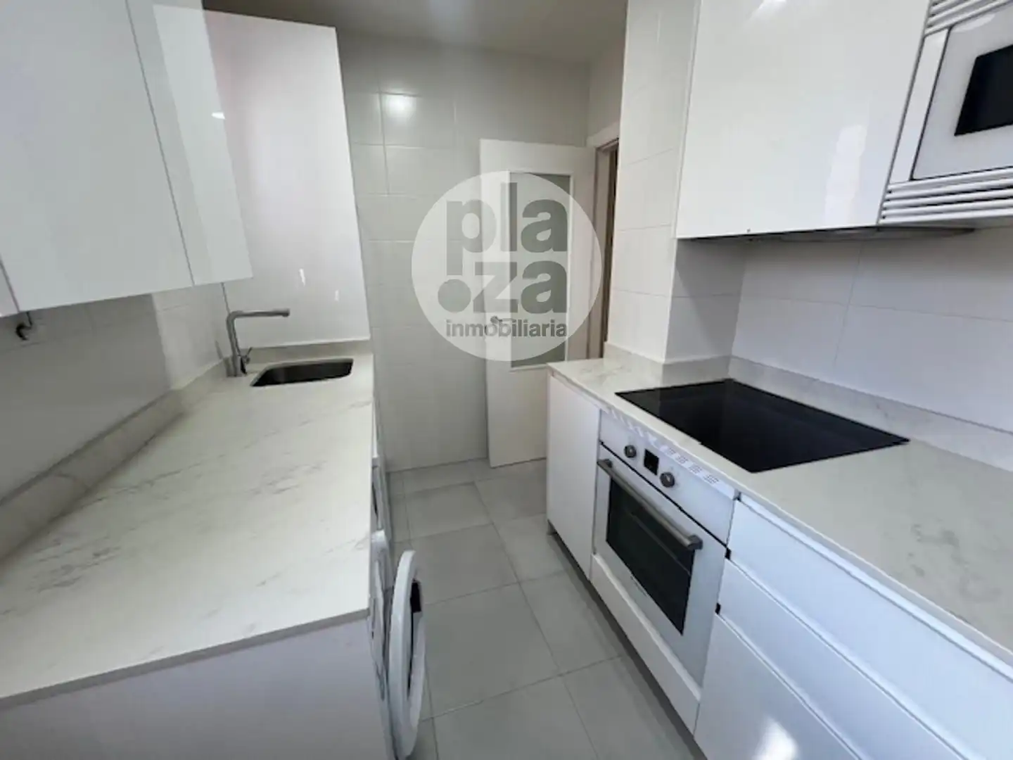 Cocina de Piso de alquiler en Burgos con Calefacción