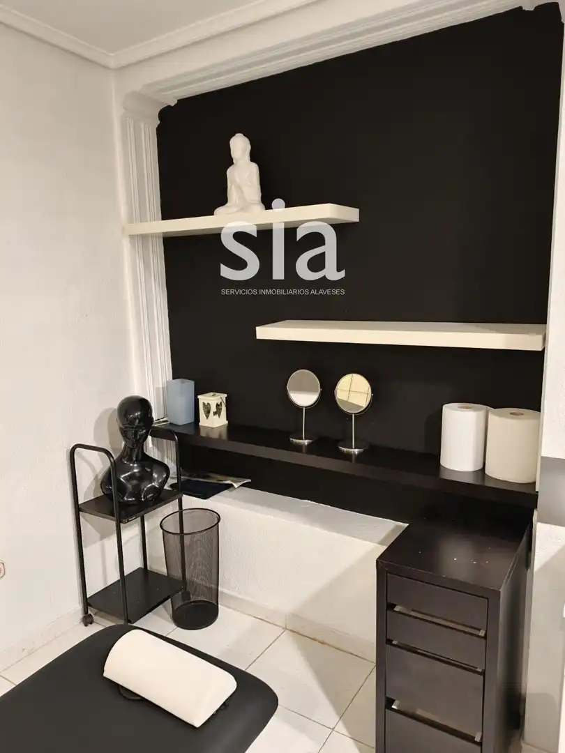Commercial properties for sale in Vitoria - Gasteiz  with Furnished