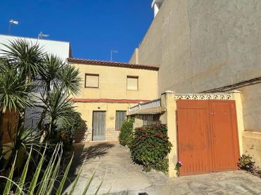 Maison avec jardin à vendre à Enrique Giner