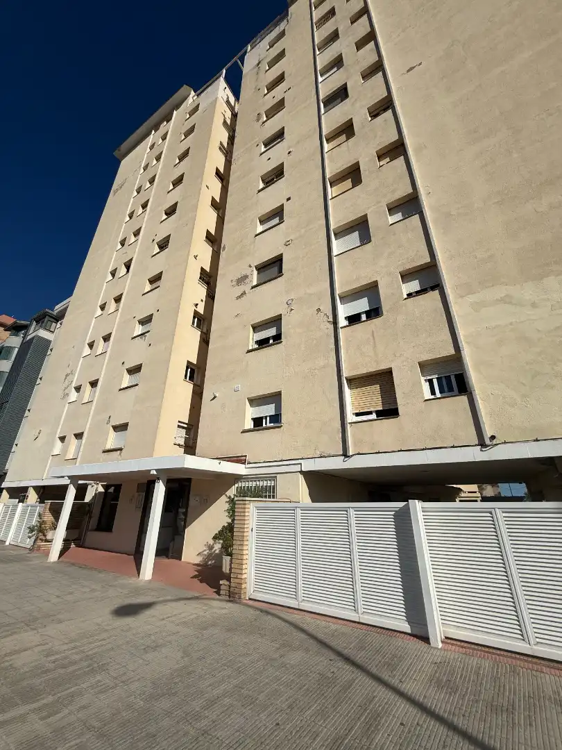 Exterior view of Flat for sale in Torredembarra  with Air Conditioner, Heating and Parquet flooring