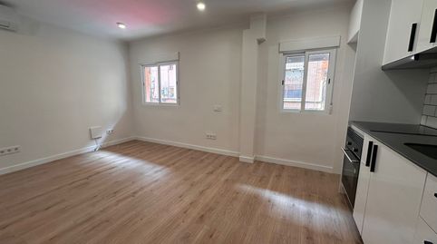 Foto 4 de Piso en venta en La Prosperitat, Barcelona Capital