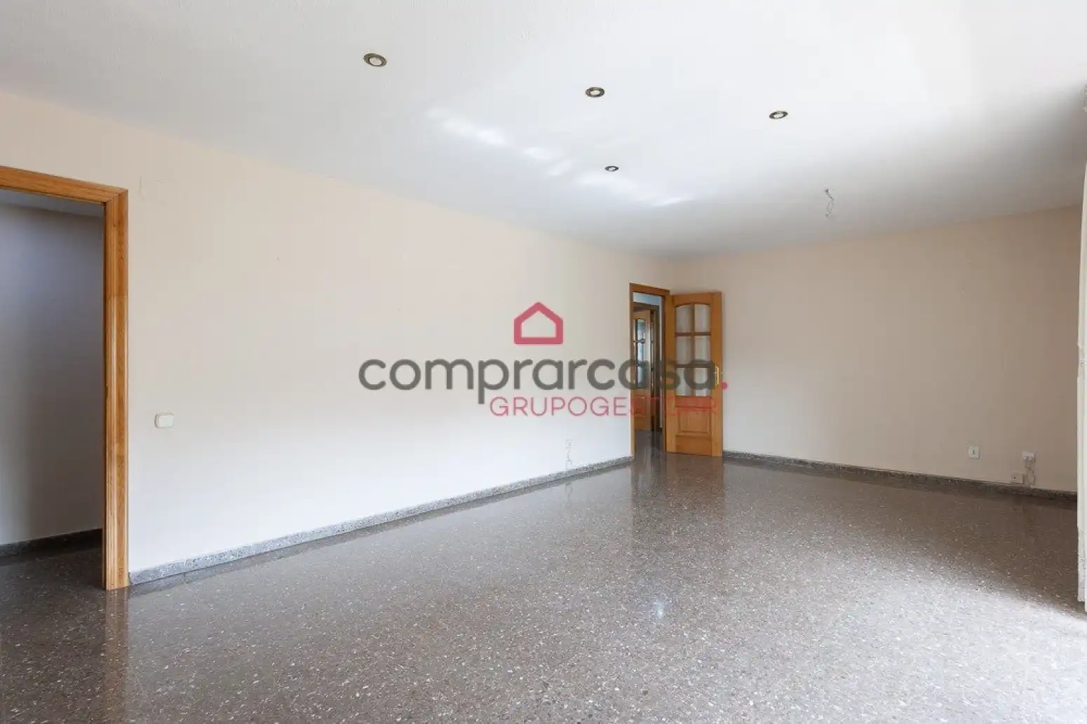Flat with terrace for sale in Valencia - plaza melchor hoyos perez, imagen 3
