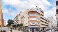 Vista exterior de Pis en venda en Oviedo  amb Calefacció i Parquet