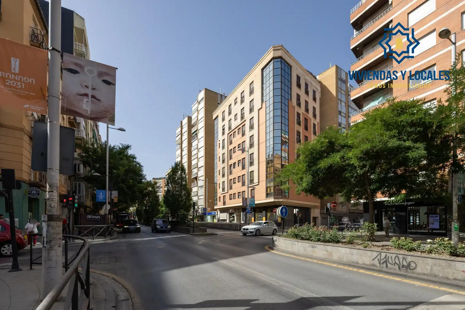 Vista exterior de Pis en venda en Granada amb Aire condicionat, Calefacció i Balcó