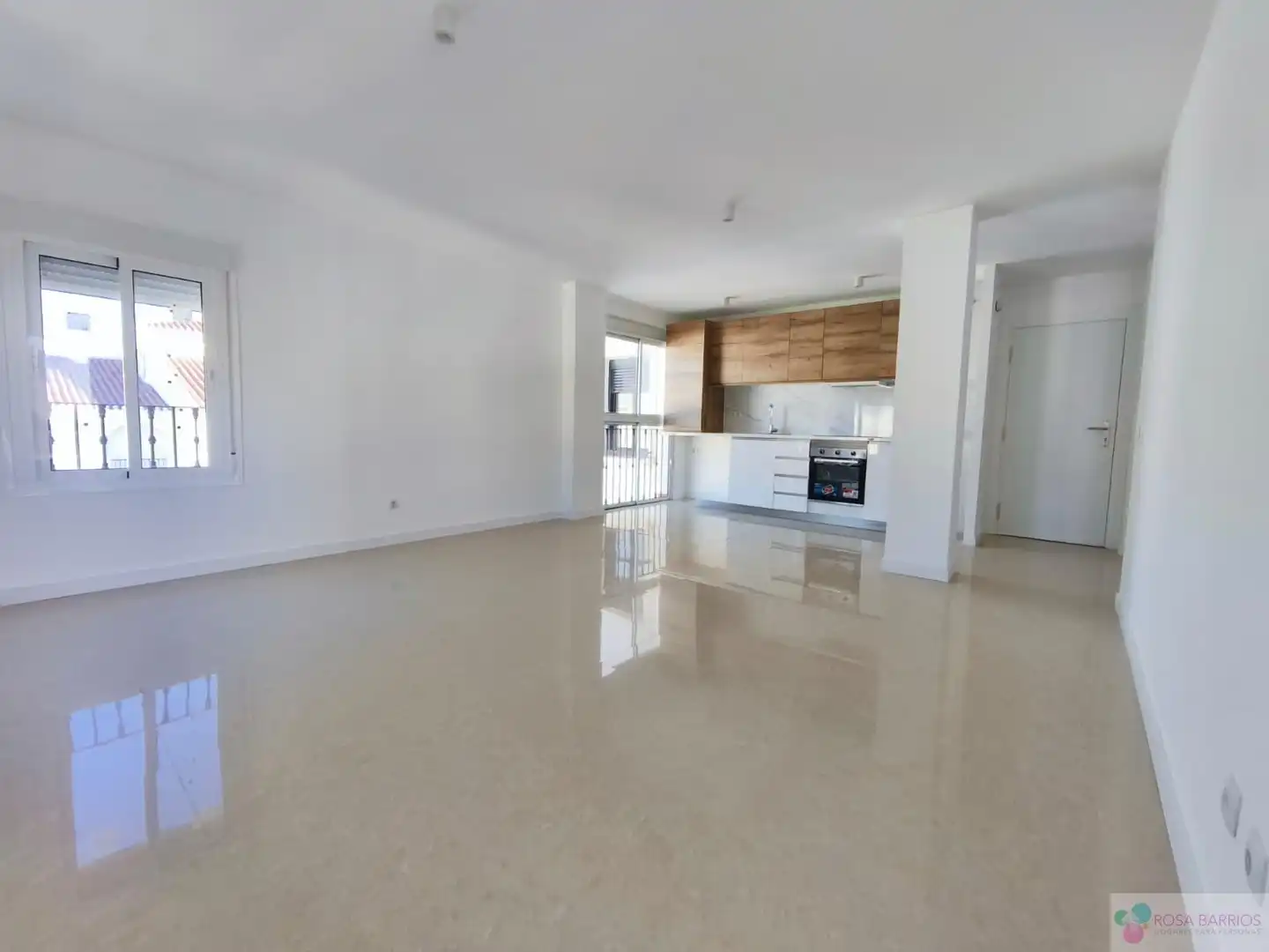 Piso con piscina en venta en San Luis de Sabinillas, imagen 5