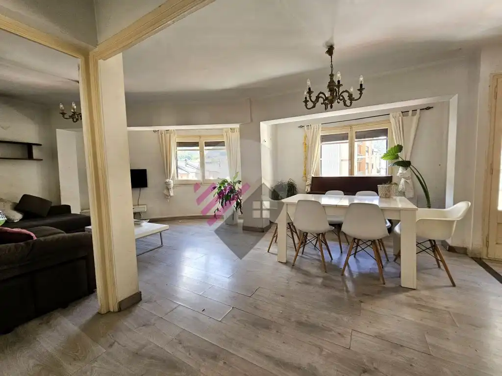 Flat to rent in Carrer Roureda de Sansa, 42-48, imagen 2