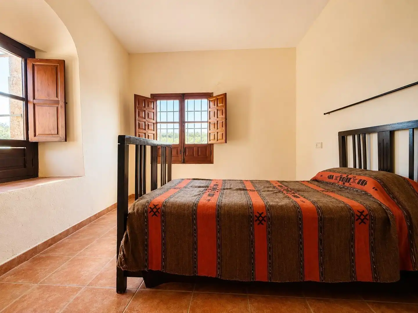 Dormitori de Casa o xalet en venda en Montoro amb Jardí privat, Traster i Moblat