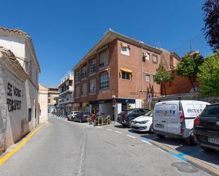 Vista exterior de Pis en venda en Huétor Vega amb Aire condicionat