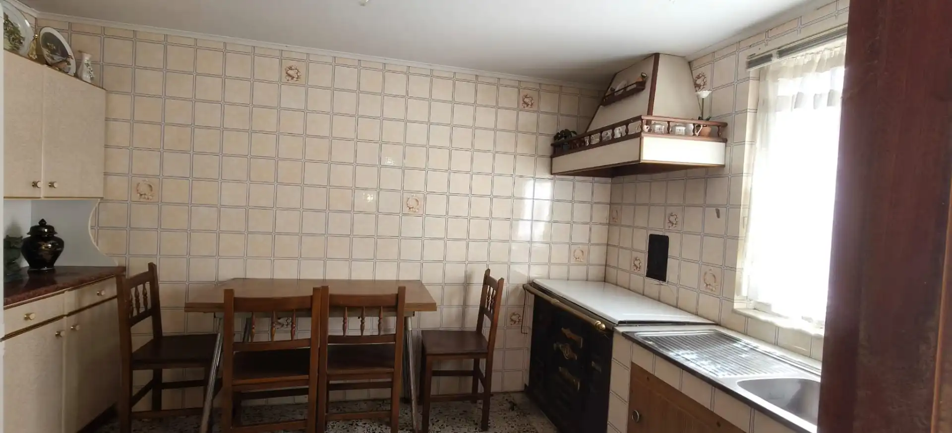 Cocina de Casa adosada en venta en Cedeira con Parquet y Amueblado