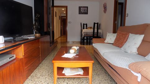 Foto 3 de Piso en venta en Carrer de Ruperto Chapí, Lloreda, Badalona