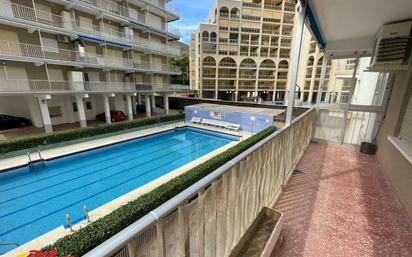 Schwimmbecken von Wohnungen zum verkauf in Cullera mit Terrasse und Balkon
