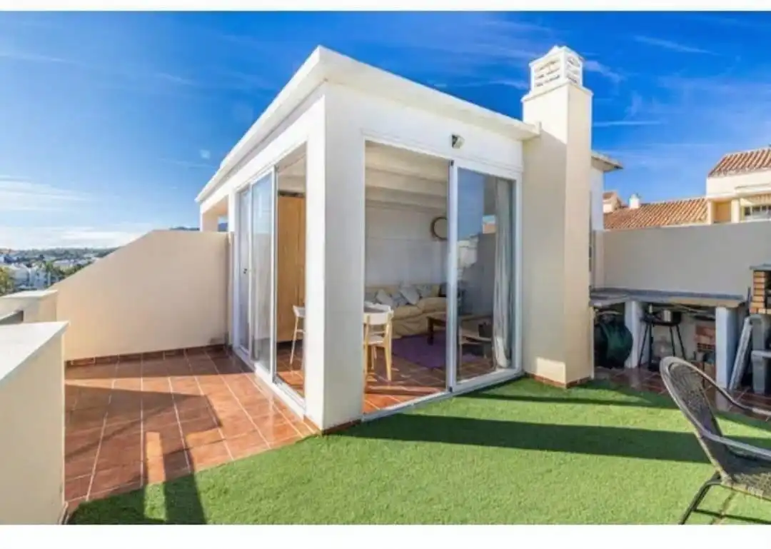 Àtic amb piscina en venda a Urbanización Las Lomas de Las Joyas 1, imagen 2