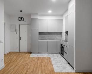 Kitchen of Flat for sale in  Madrid Capital  with Air Conditioner